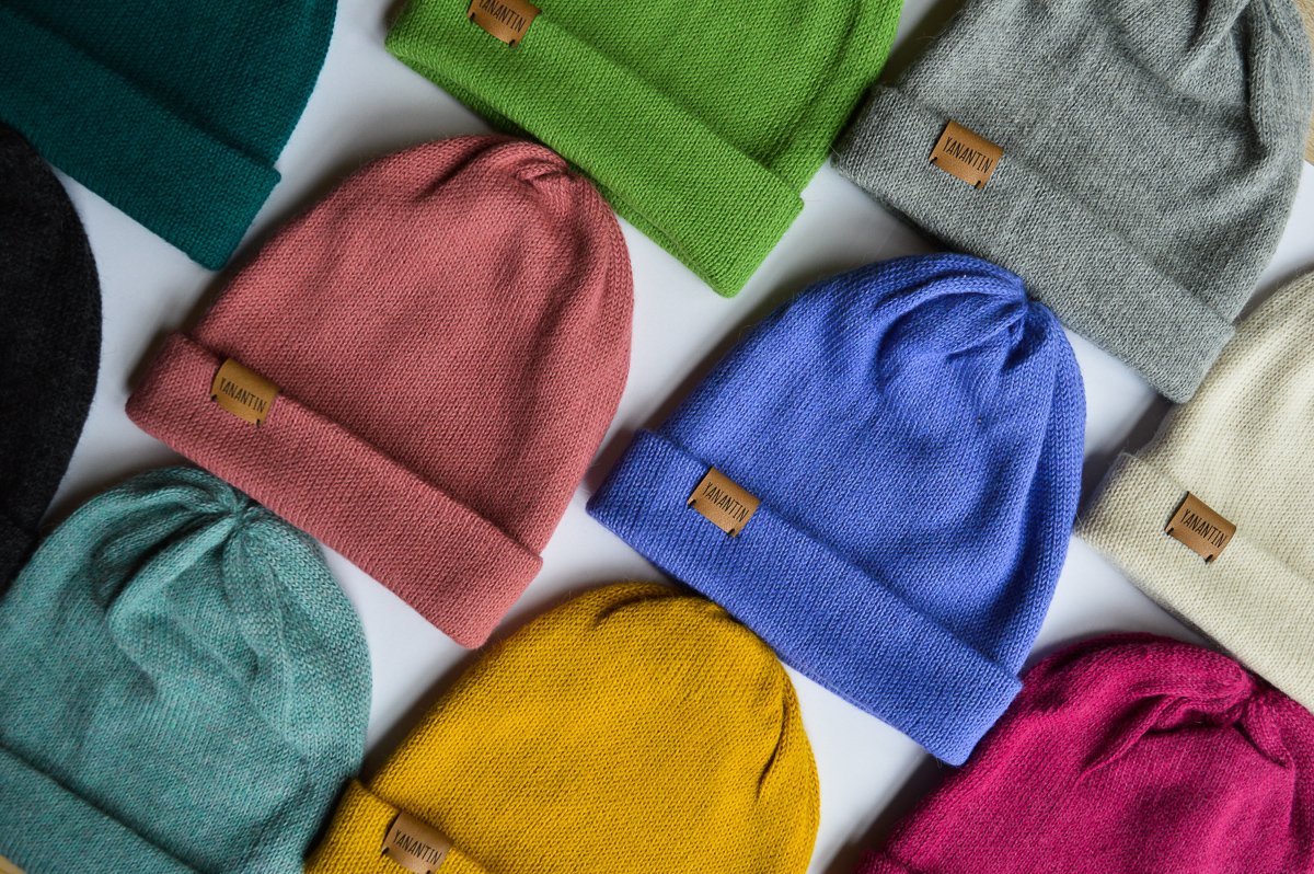 Knitted Hat | Funky Fuchsia | 100% Alpaca Wool