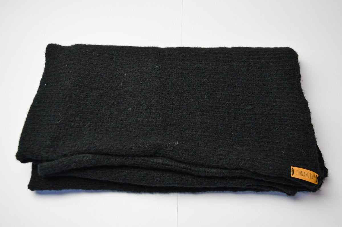 Tightly Knitted Extra Large Scarf | Midnight Black | Baby Alpaca & Merino Wool Blend